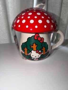 Sanrio Hello Kitty Mushroom Lid Mug - Red, White, Green